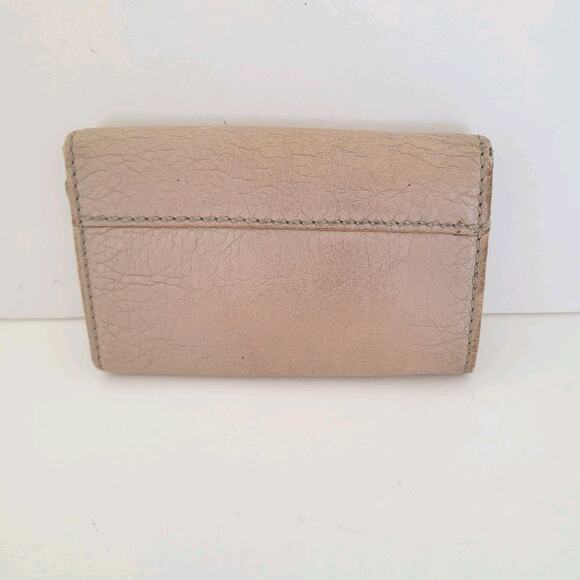 Chloe Logo Small Bow Trifold Key Case Holder 6 Hooks Wallet Leather Logo Beige - Picture 2 of 11